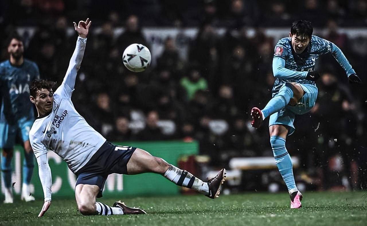 万博体育-faker夺冠