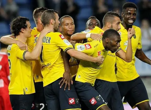 索肖主场惨败,法国联赛需调整战术吗